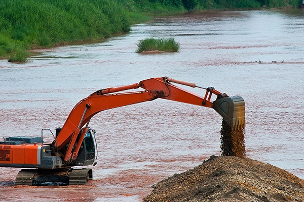Peralatan Pengorekan dan Pengepaman Pasir‑Penyelesaian untuk Rawatan Sedimen Jalan Air